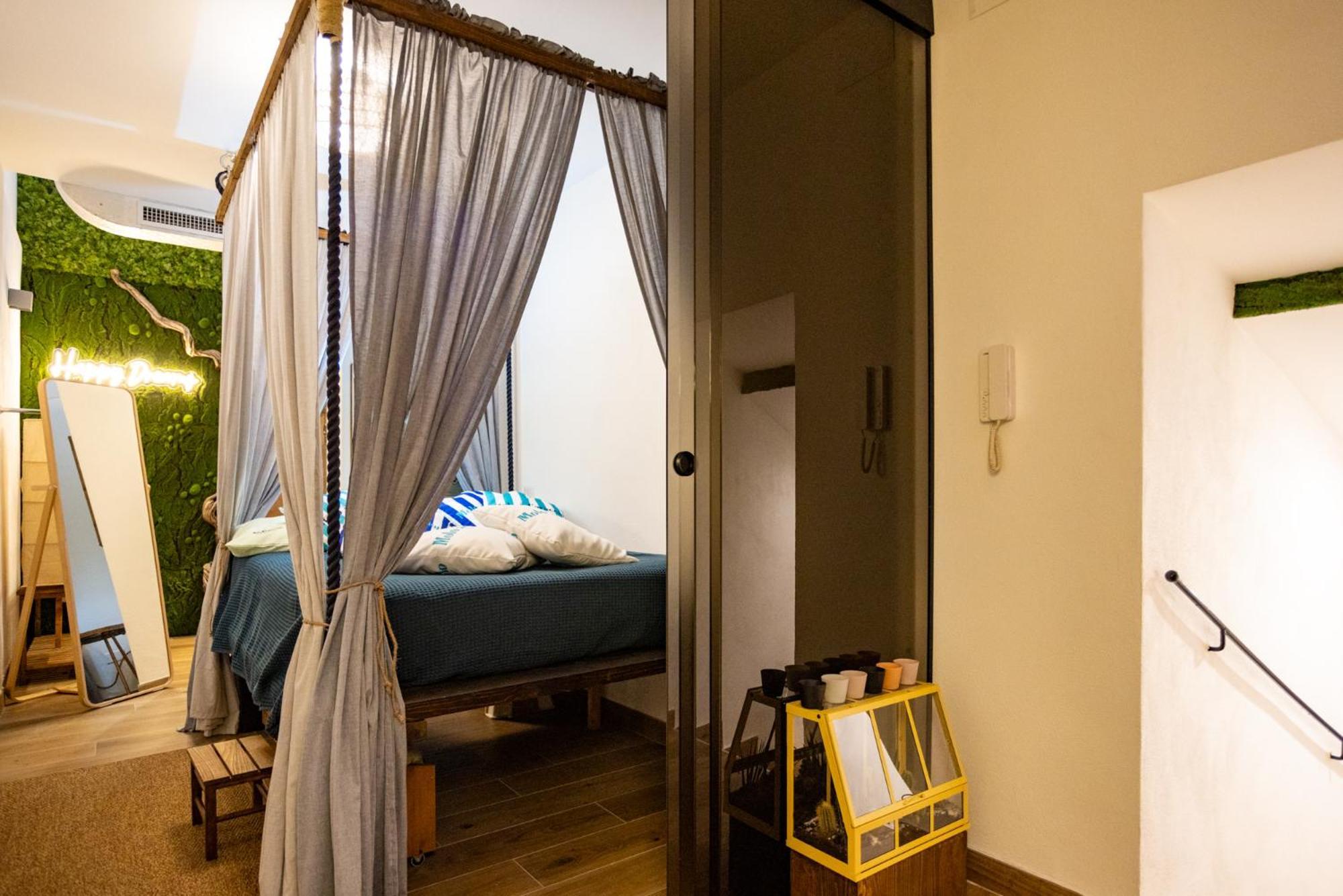Apartment Molo Caracciolo Neapel